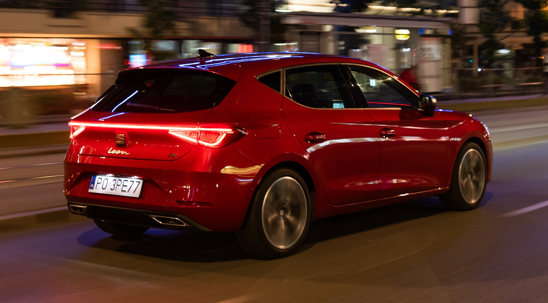 Hatchback - SEAT Leon compact city car