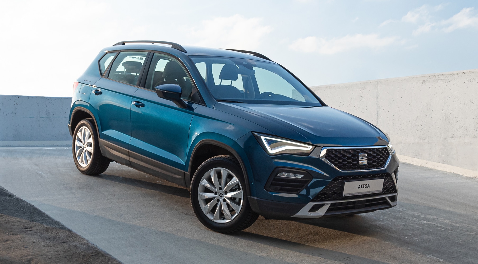 SEAT Arona crossover SUV – SEAT cars – small SUV crossover size