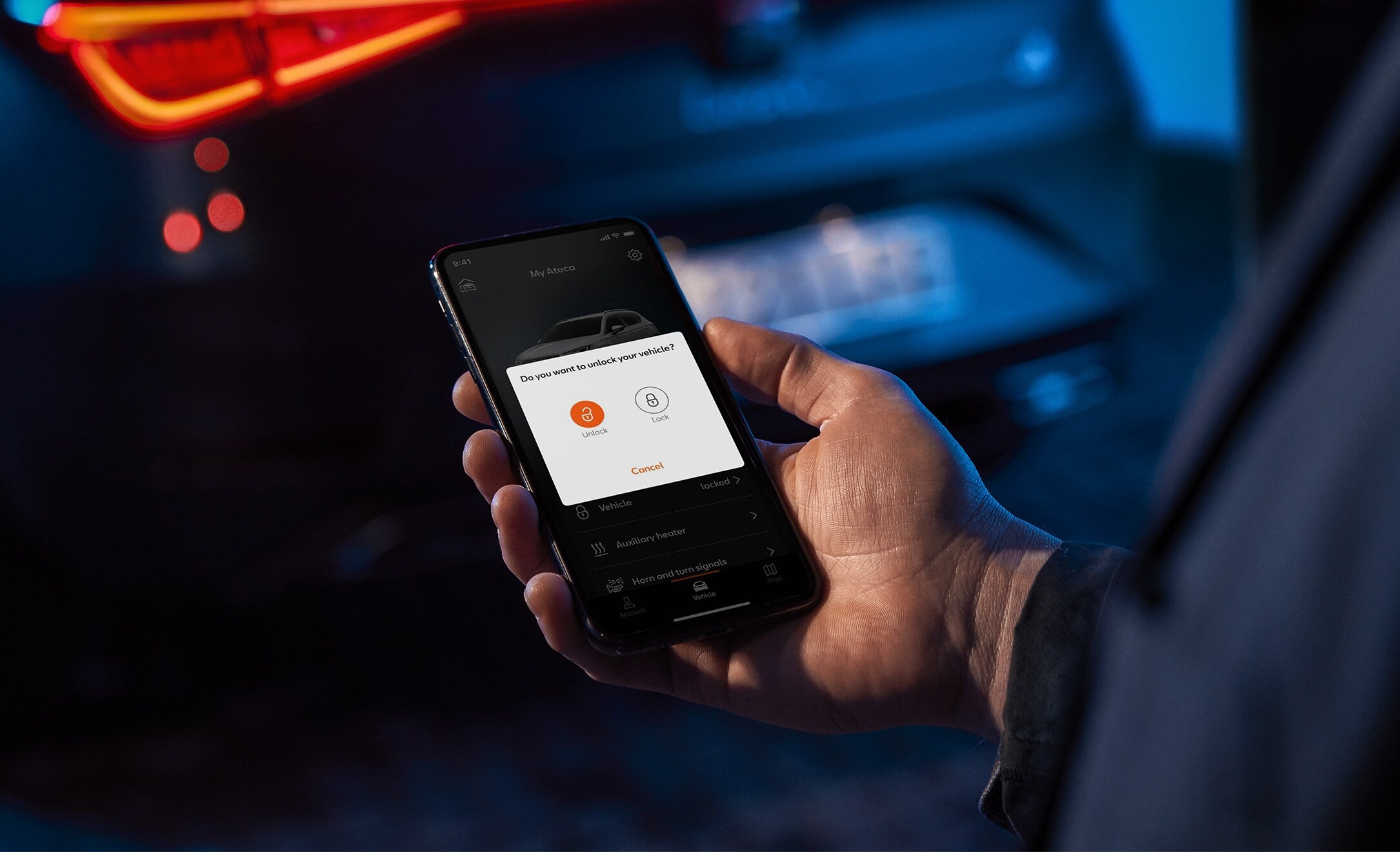 Zdalny dostęp poprzez aplikację seat connect smartphone SUV-a SEAT Ateca