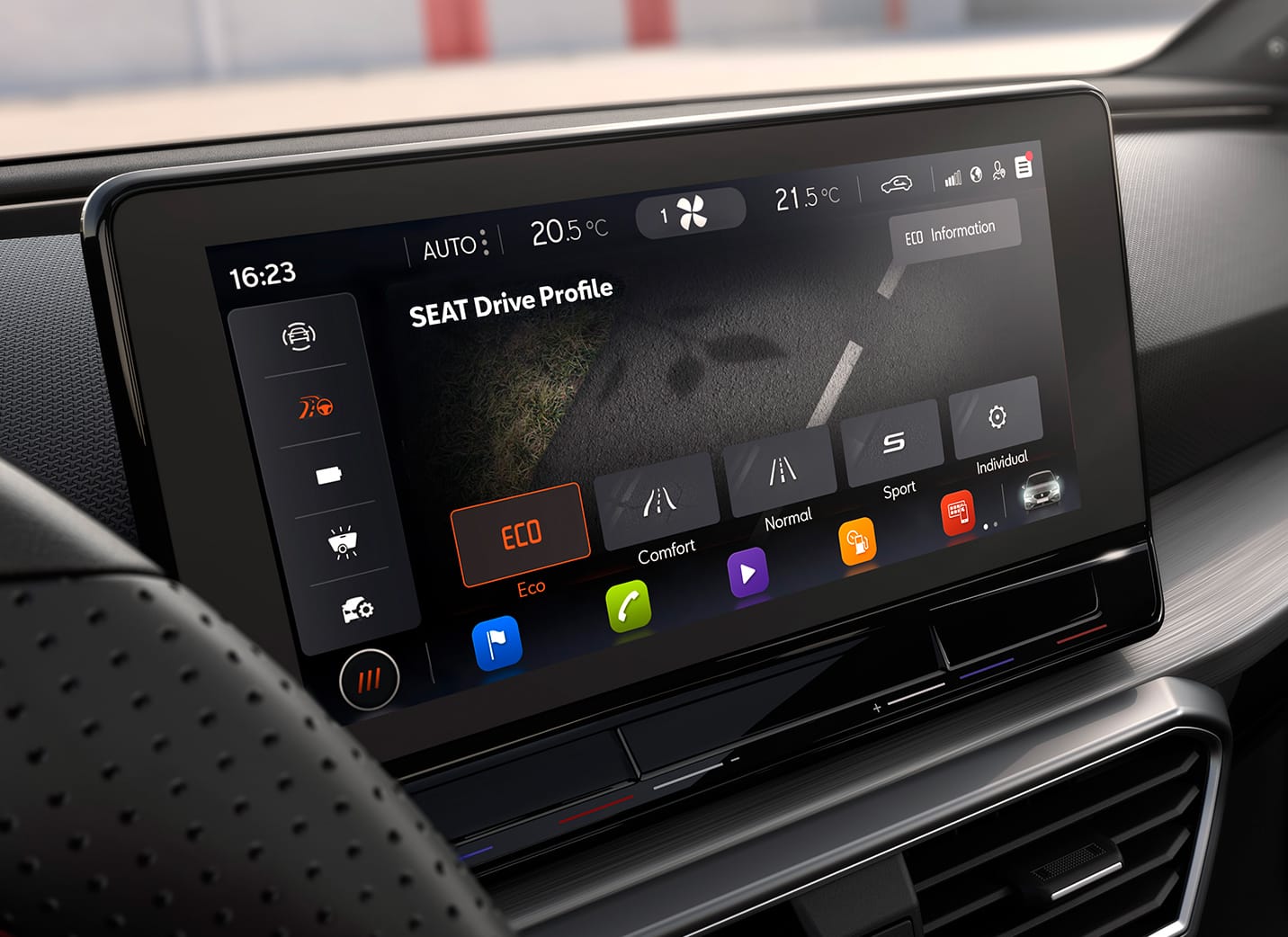 Zbliżenie na ekran dotykowy - SEAT Drive Profile