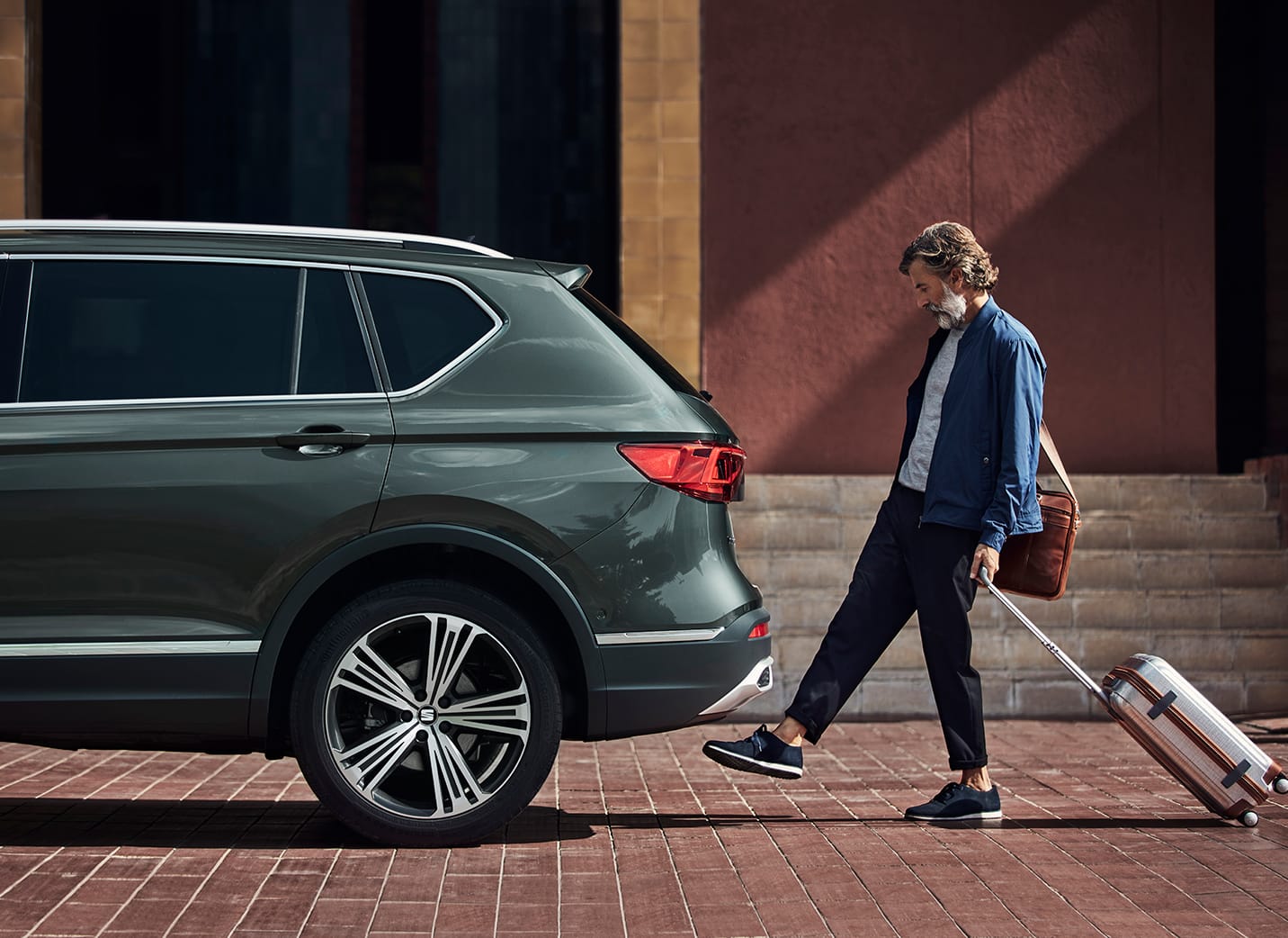 Nowy SEAT Tarraco z funkcją automatycznego otwierania bagażnika