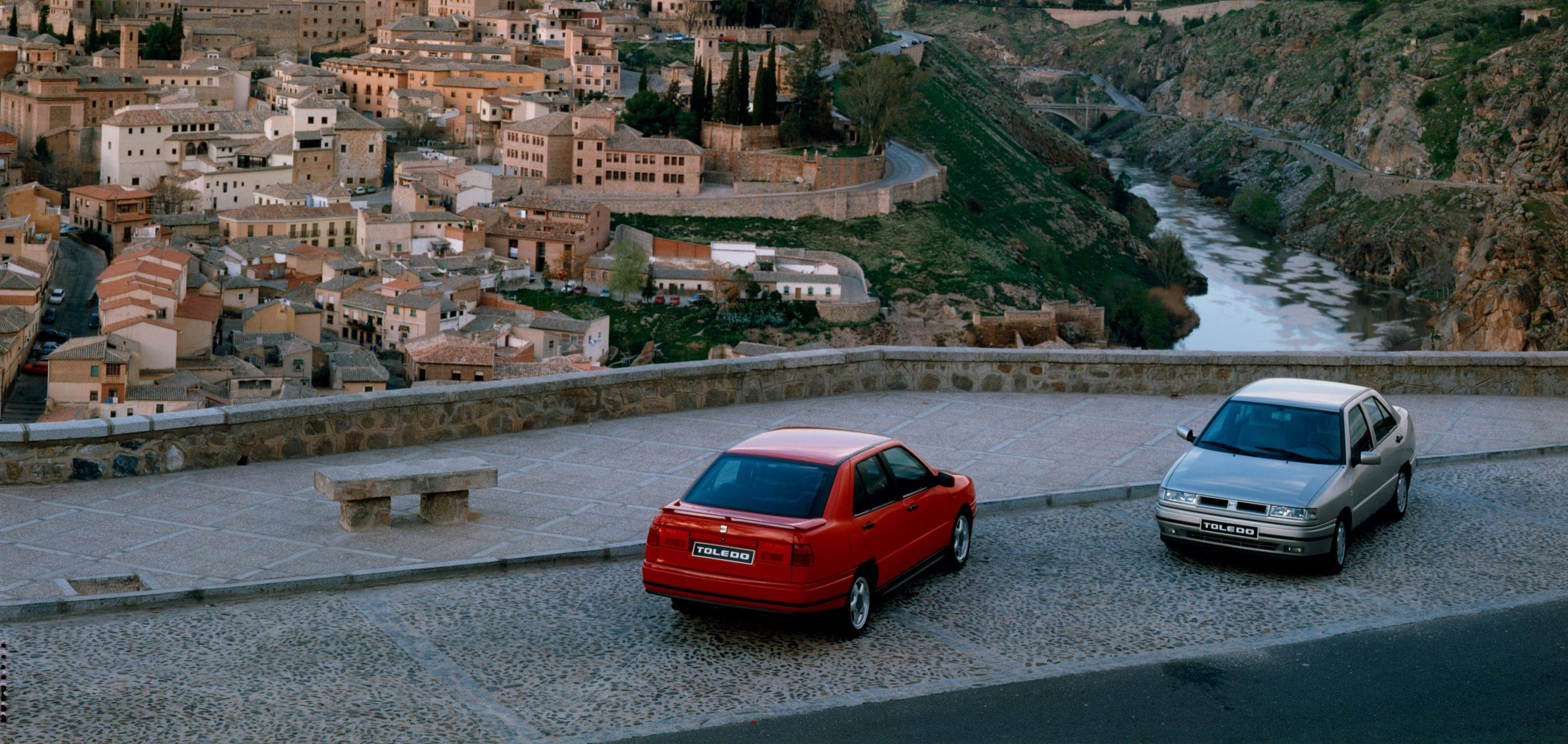 SEAT-y Toledo sedan w mieście Toledo